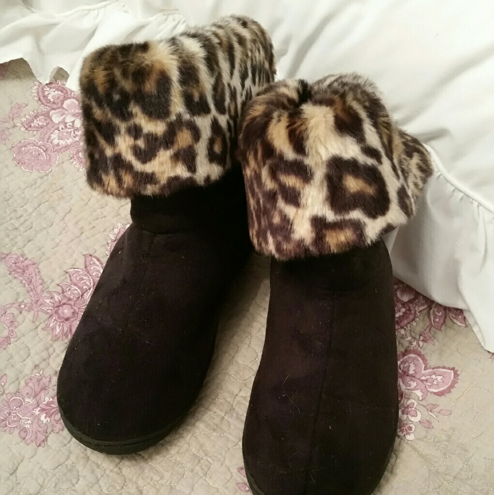 Isotoner slippers